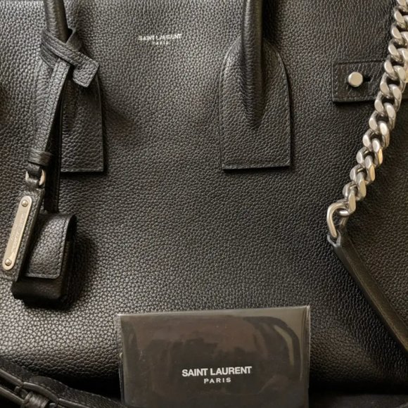 "Sac De Jour" bag from Saint Laurent - Picture 6 of 7